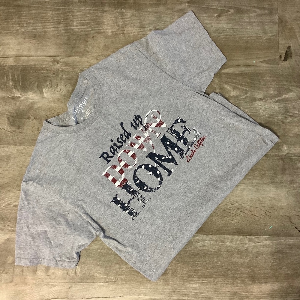 Lincoln Outfitters Tee